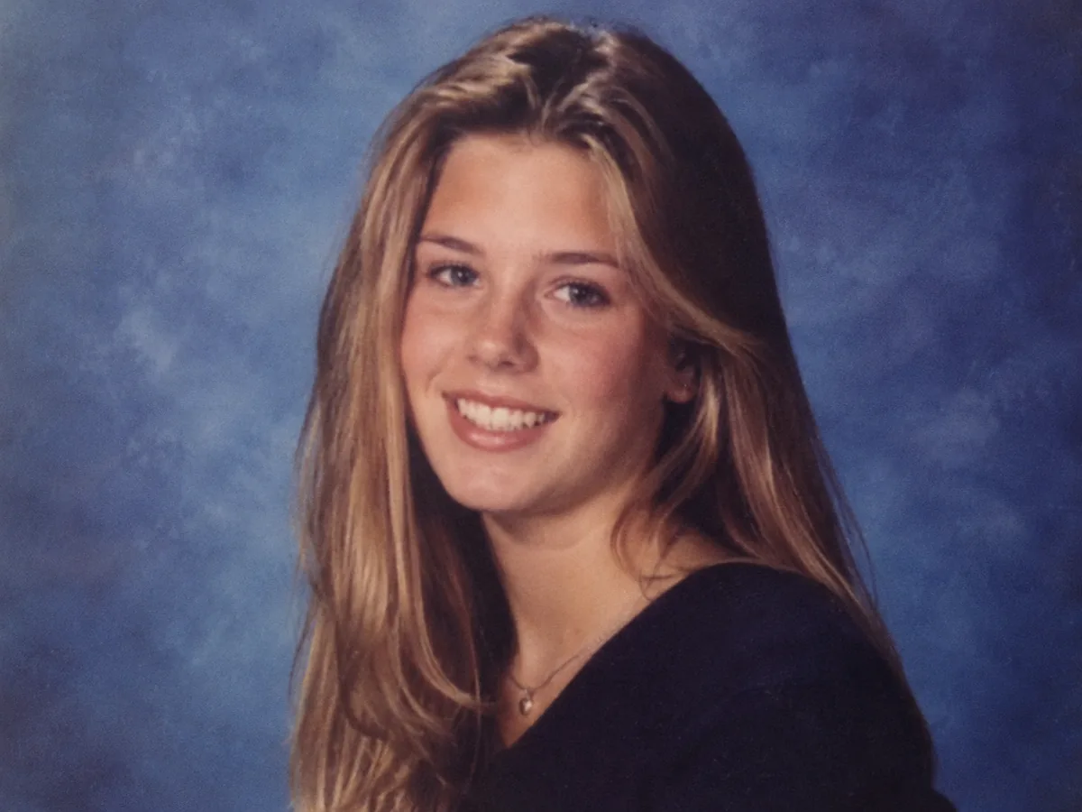Expected result preview for 90s AI Yearbook Photo